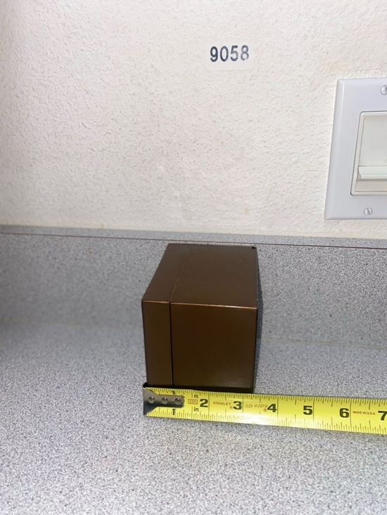 Gucci Brown and Gold Box Bundle EUC - 9058